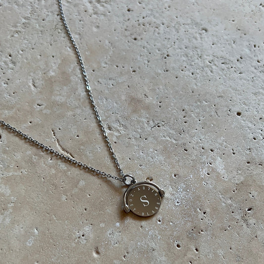 Personalised gold necklace in Silver with engraving 